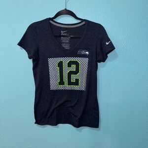 Seattle Seahawks Nike Slim Fit T-Shirt Women Size Medium